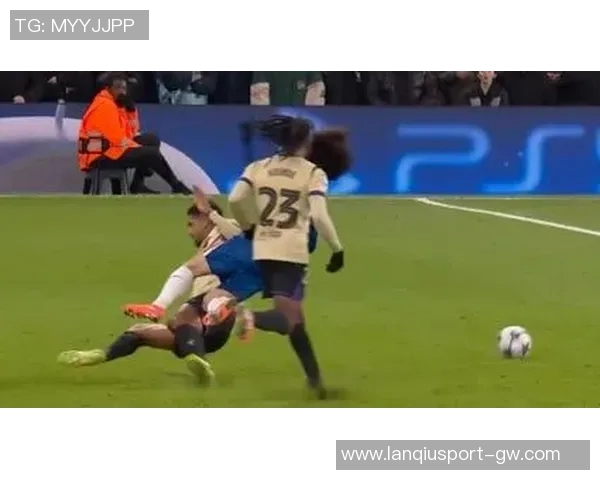 弗里克战术调整显成效埃里克与马丁双双闪耀赛场