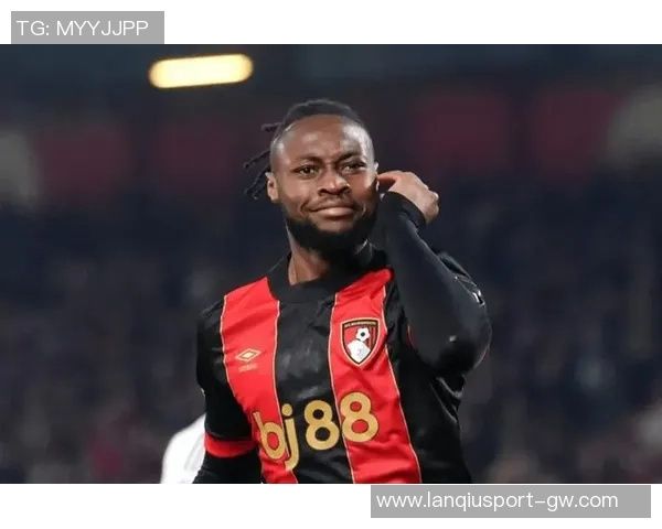 塞梅尼奥盛赞久保建英称其为日本队最具威胁的球员 塞梅尼奥盛赞久保建英称其为日本队最具威胁的球员